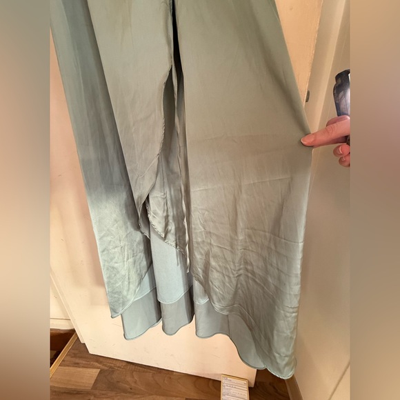 BALTIC BORN Krystal Satin Wrap Gown woman’s size small NWT - Picture 8 of 10